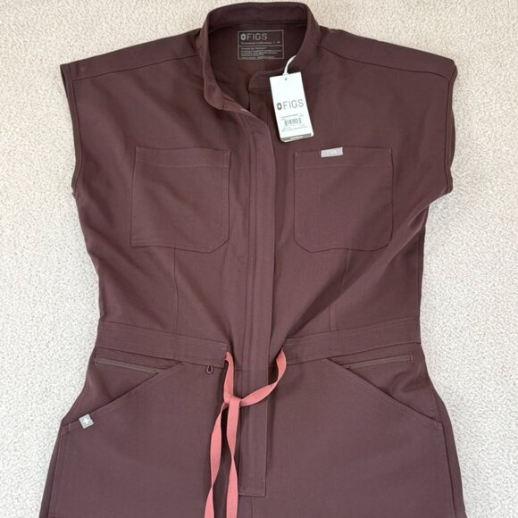 Figs Espresso Rafaela Cargo Jogger Scrub Jumpsuit Size Medium SOLD OUT NWT Nurse - Picture 3 of 11
